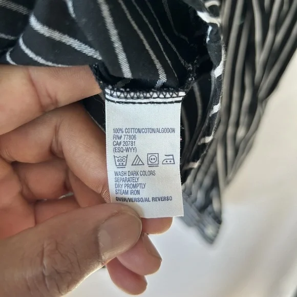 Tommy Hilfiger Women's Button Down Black & White Striped Ruffle Blouse Size 8 - Picture 3 of 11